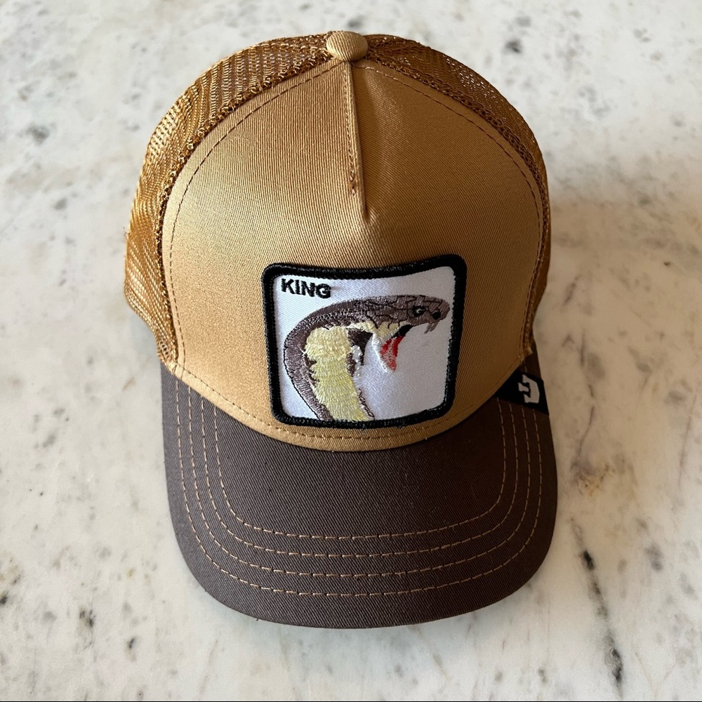 NWT King Cobra hat